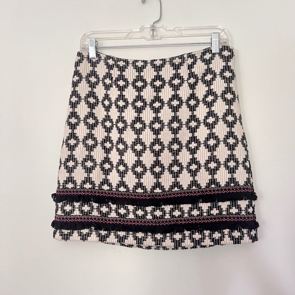 Merona Mini Skirt Geometric Print‎ Fringe Hem Black Cream Cotton Blend 10 - Picture 1 of 6